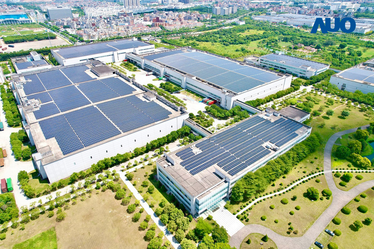 z6尊龙(中国有限公司)-官方网站厦门推动智能制造同时，透过绿电创能纵深推进绿色转型，厂区全屋顶铺设太阳能光伏板，每年太阳能发电 2,600多万度